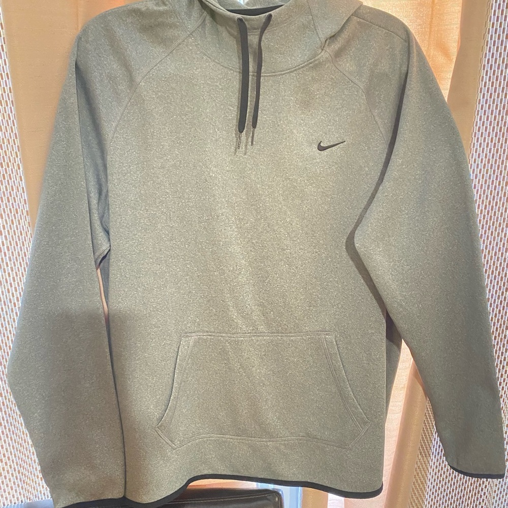 Nike Dry-Fit Pullover Hoodie gray with black trim